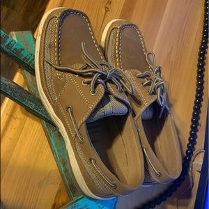 Men’s Boat Shoes